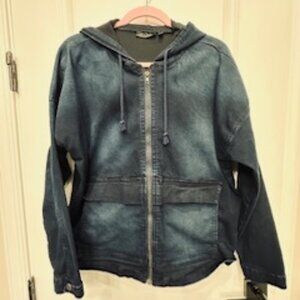 DG2 Hooded boxy denim jacket size M